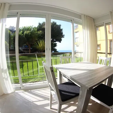 Апартаменты Playa Bella 2-1b *