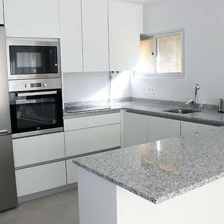 דירה Playa Bella 2-1b